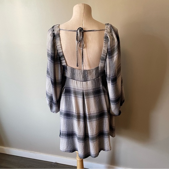 URBAN OUTFITTERS UO Lachlan Flannel Smocked Mini Dress - Picture 8 of 13